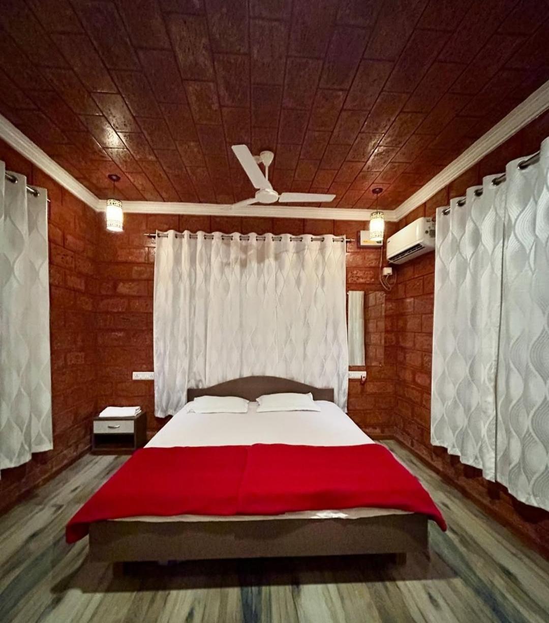 Redstone Farmhouse Kashid المظهر الخارجي الصورة