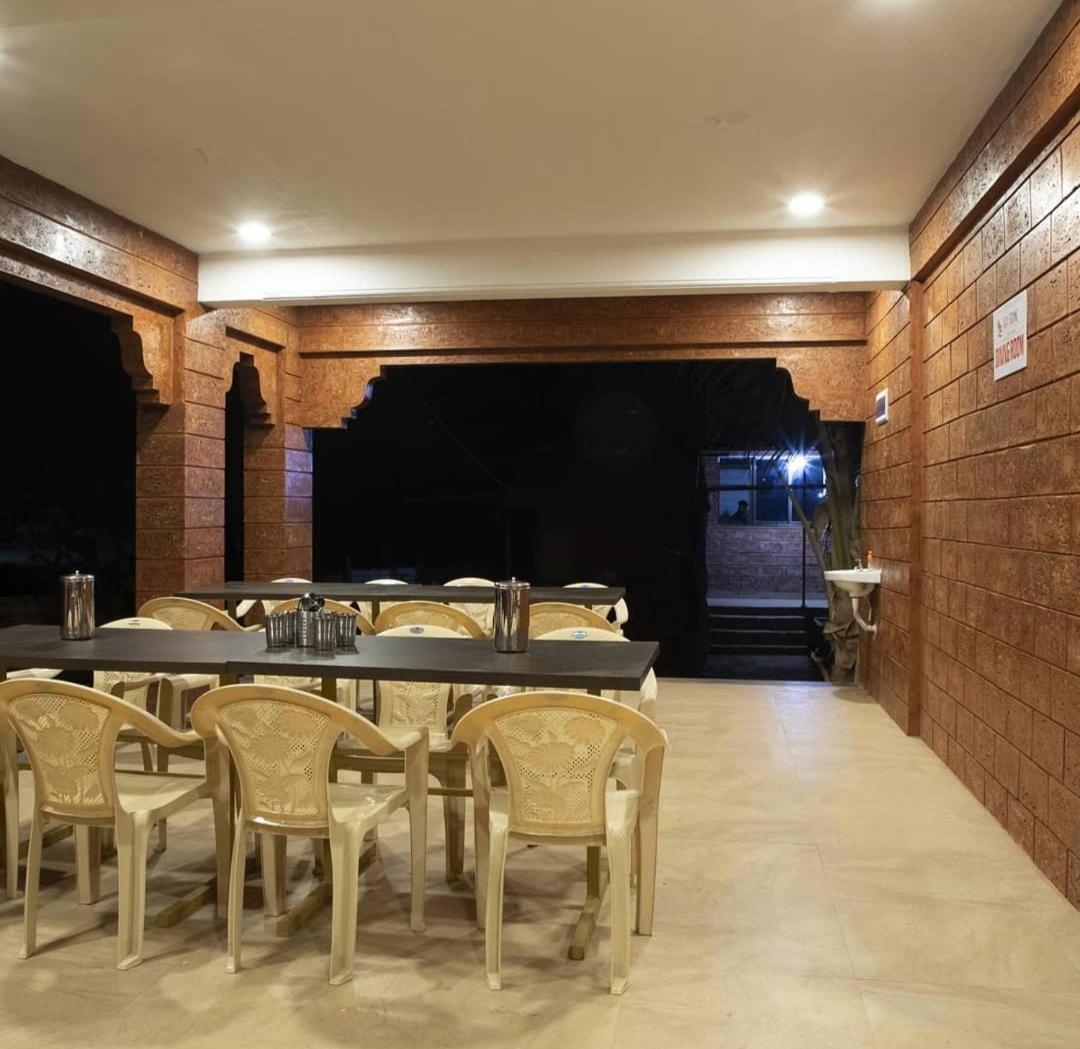 Redstone Farmhouse Kashid المظهر الخارجي الصورة